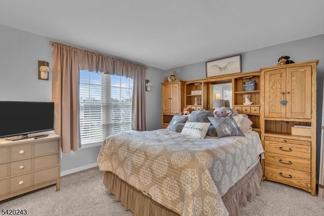 29 Cambridge, Oxford Twp., NJ 07863