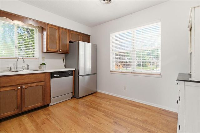 8314 MACKEY Street, Overland Park, KS 66212