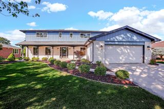15636 Chapel Hill Road, Orland Park, IL 60462