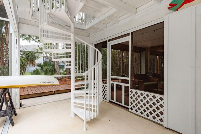 737 OHIO AVENUE, Palm Harbor, FL 34683