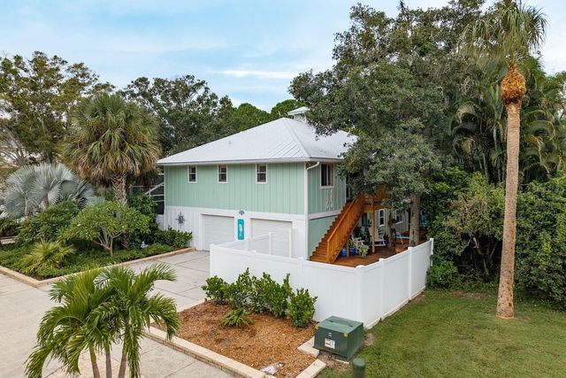 737 OHIO AVENUE, Palm Harbor, FL 34683