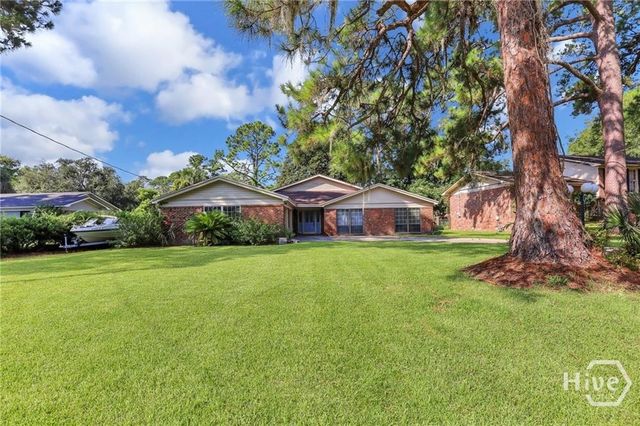 387 Hunt Drive, Savannah, GA 31406