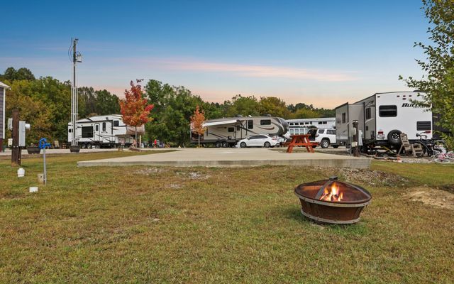 177 Mountain Meadows Drive, Morganton, GA 30560