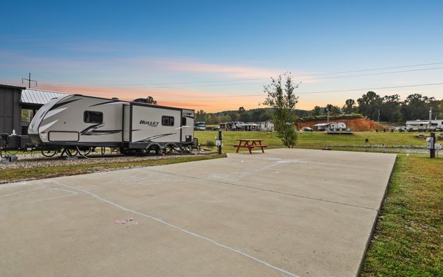 177 Mountain Meadows Drive, Morganton, GA 30560