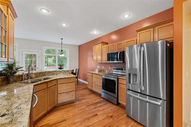 4633 Chasemoor Drive, Portage, MI 49024