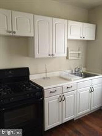 426 HUNTER STREET, Fredericksburg, VA 22401