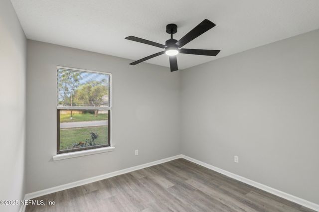 11213 CLOVERHILL Circle W, Jacksonville, FL 32257