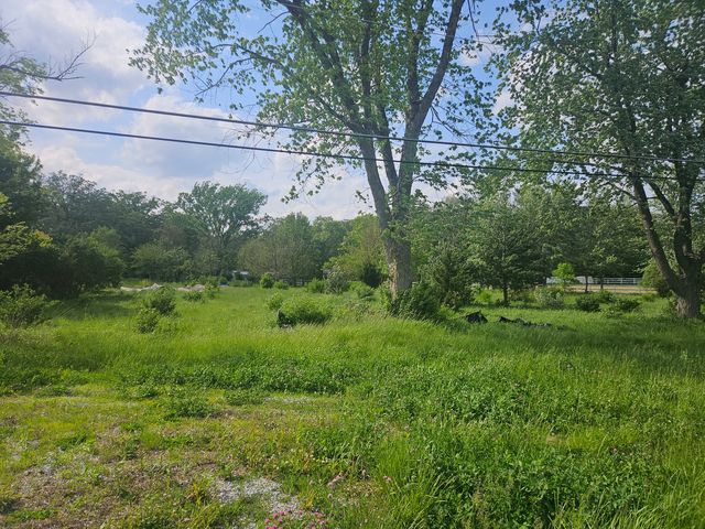 24232 S Kings Road, Crete, IL 60417