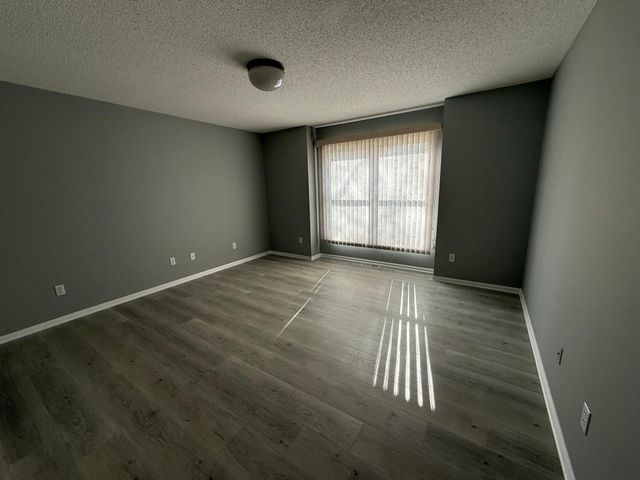 9113 Medley Circle, Golden Valley, MN 55427