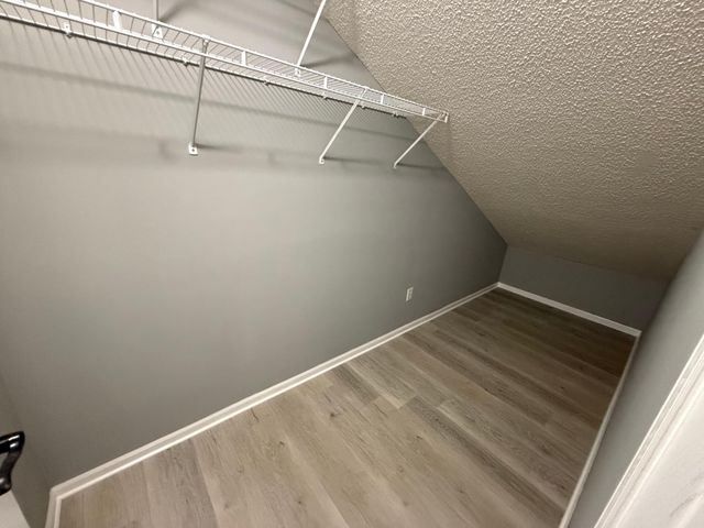 9113 Medley Circle, Golden Valley, MN 55427