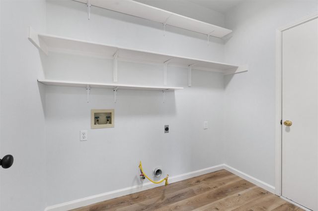 3817 Newland DR, Round Rock, TX 78681