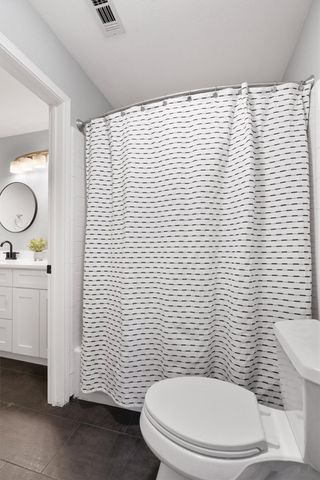 3817 Newland DR, Round Rock, TX 78681