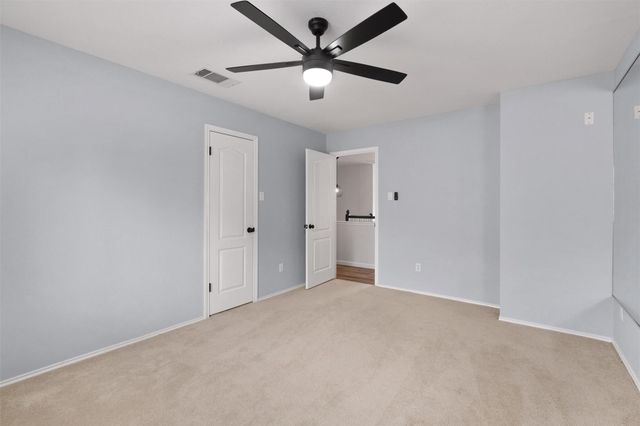 3817 Newland DR, Round Rock, TX 78681