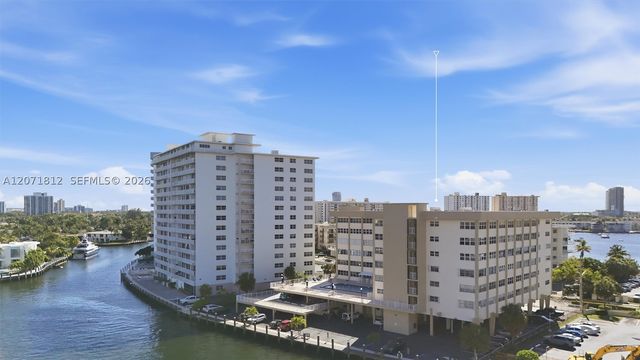 111 Golden Isles Dr G12, Hallandale Beach, FL 33009