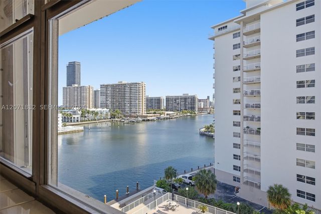 111 Golden Isles Dr G12, Hallandale Beach, FL 33009