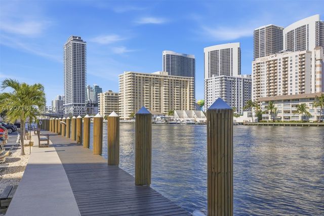 111 Golden Isles Dr G12, Hallandale Beach, FL 33009