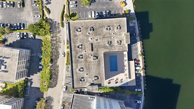 111 Golden Isles Dr G12, Hallandale Beach, FL 33009