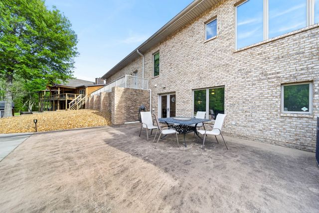 480 Mobley Rd, Clarksville, TN 37043