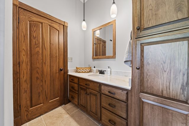 480 Mobley Rd, Clarksville, TN 37043