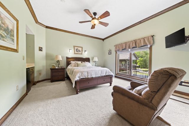 480 Mobley Rd, Clarksville, TN 37043