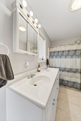 480 Mobley Rd, Clarksville, TN 37043