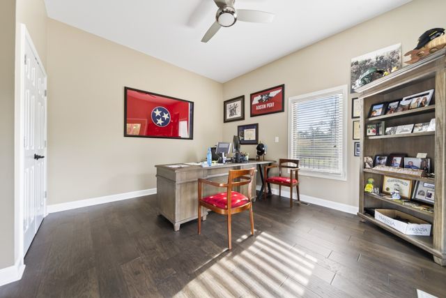 480 Mobley Rd, Clarksville, TN 37043