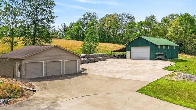 480 Mobley Rd, Clarksville, TN 37043