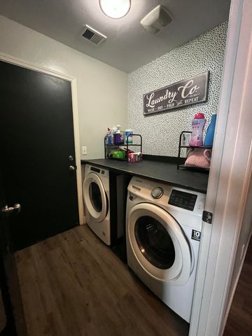 4333 E Vista Avenue, Visalia, CA 93292