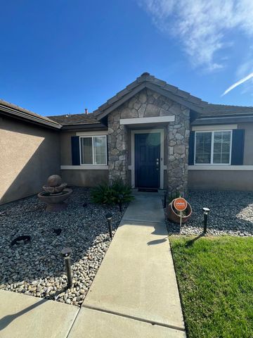 4333 E Vista Avenue, Visalia, CA 93292