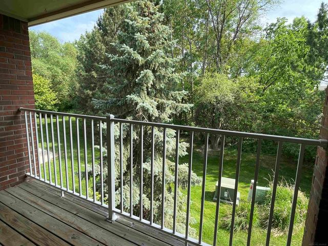 15336 Yale Drive, Clinton Twp, MI 48038