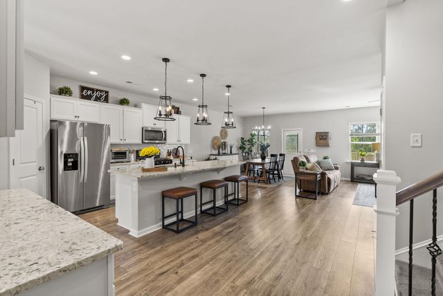 185 Hayworth Road, Summerville, SC 29486