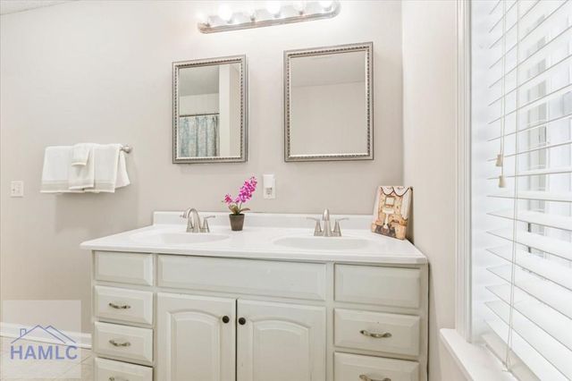 8701 East Oglethorpe Highway, Midway, GA 31320