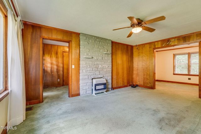 1000 Tranbarger Drive, Kingsport, TN 37660
