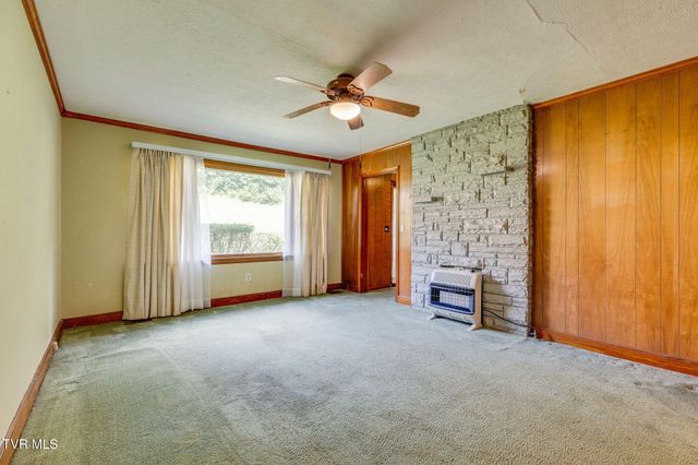 1000 Tranbarger Drive, Kingsport, TN 37660