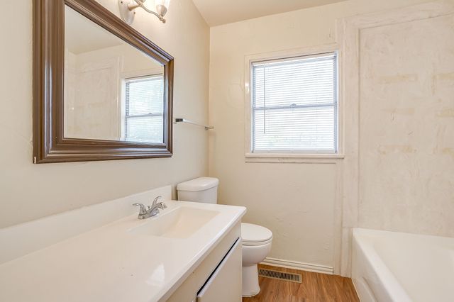 2812 Cordone Street, Fort Worth, TX 76133
