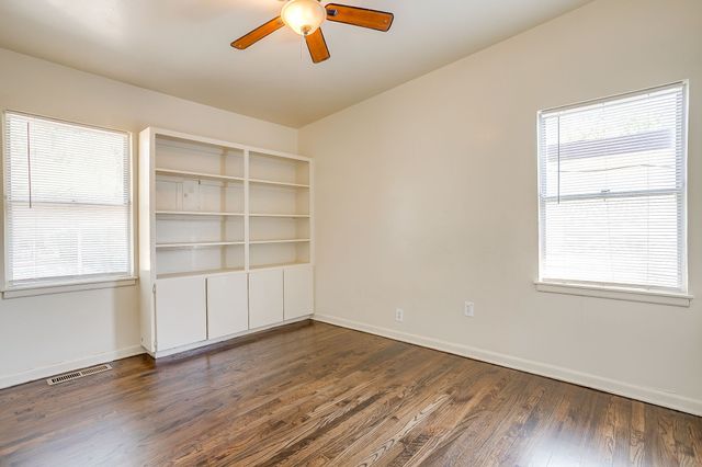 2812 Cordone Street, Fort Worth, TX 76133