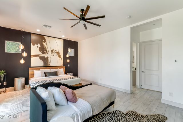 2015 N 80TH Place, Scottsdale, AZ 85257