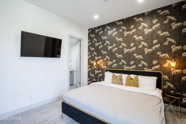 2015 N 80TH Place, Scottsdale, AZ 85257