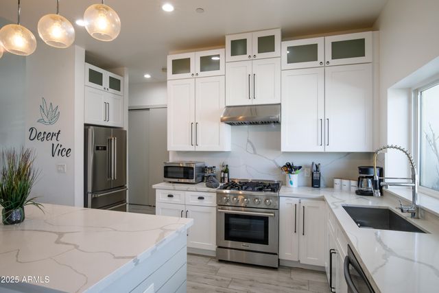 2015 N 80TH Place, Scottsdale, AZ 85257