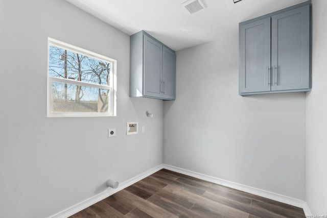 722 Blakeley, San Antonio, TX 78209