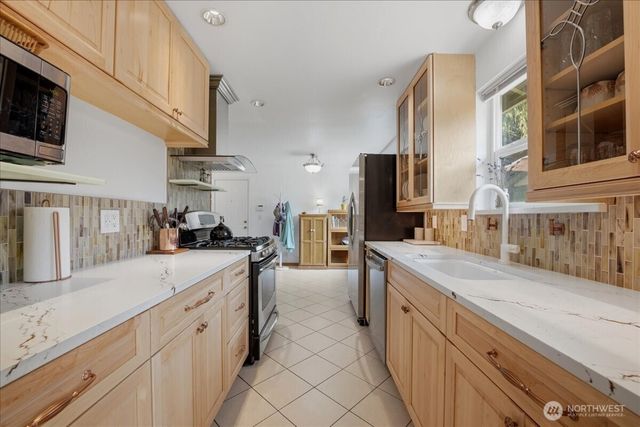 2145 N 146th Street, Shoreline, WA 98133