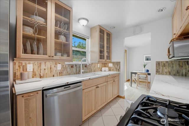 2145 N 146th Street, Shoreline, WA 98133