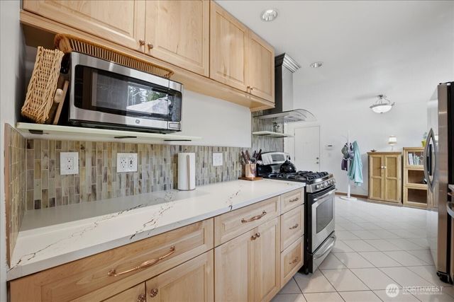 2145 N 146th Street, Shoreline, WA 98133