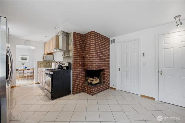 2145 N 146th Street, Shoreline, WA 98133
