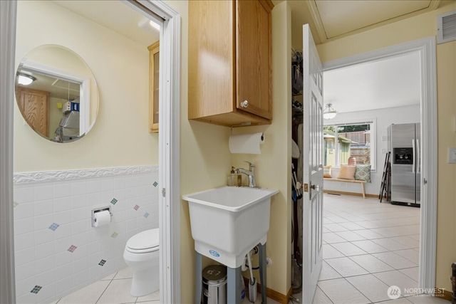 2145 N 146th Street, Shoreline, WA 98133