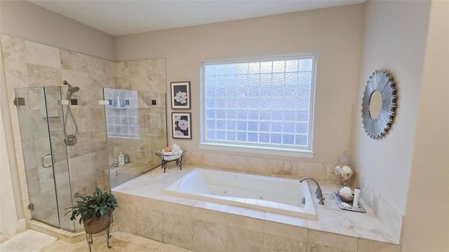 15305 Chichester Lane, Jersey Village, TX 77040