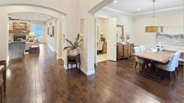 15305 Chichester Lane, Jersey Village, TX 77040