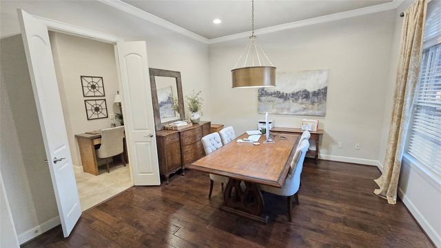 15305 Chichester Lane, Jersey Village, TX 77040