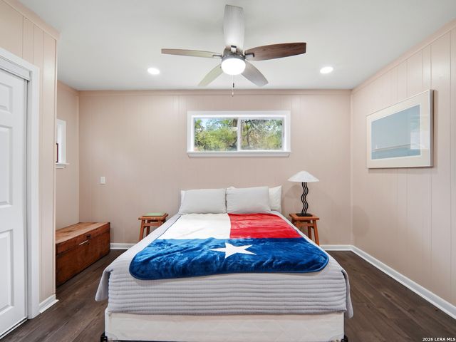 19214 Grey Forest, Helotes, TX 78023