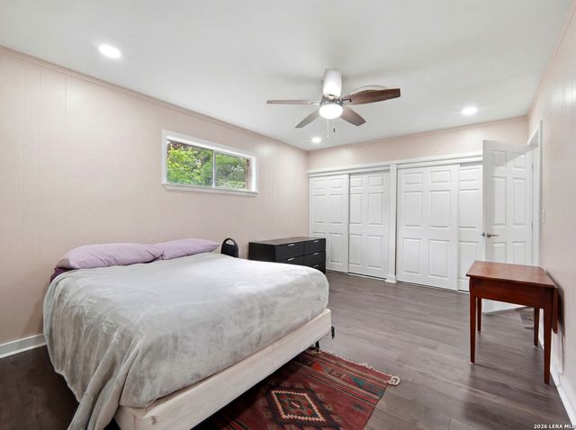 19214 Grey Forest, Helotes, TX 78023